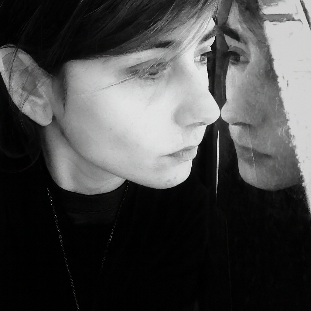 Portrait of Alba Heidari